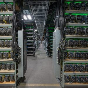 bitcoin mining server inchiriere